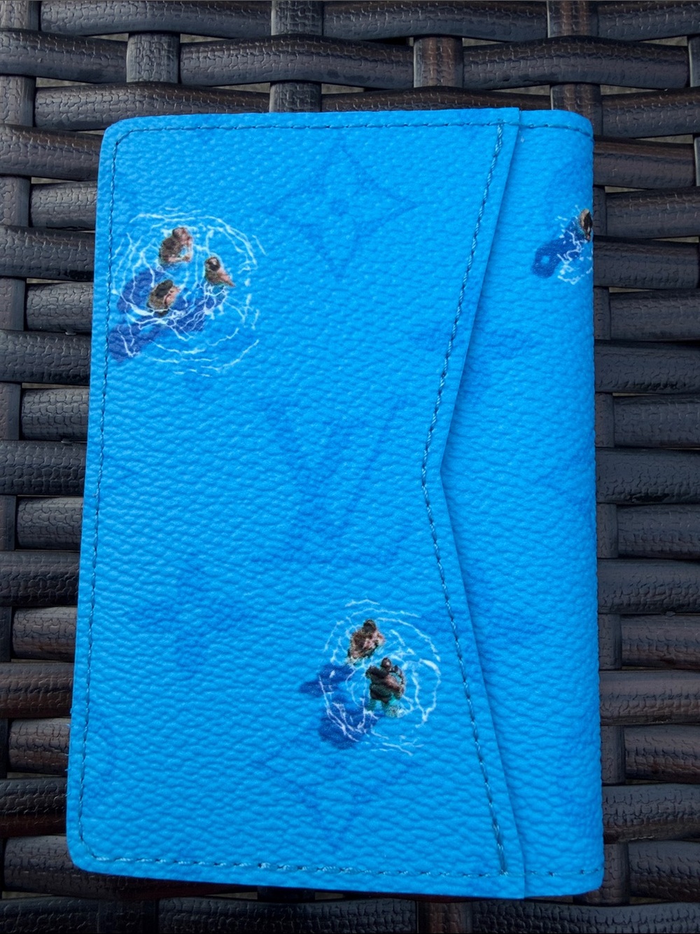 NWT Louis Vuitton Pool Pocket Organizer in Blue Lagoon - Picture 3 of 4